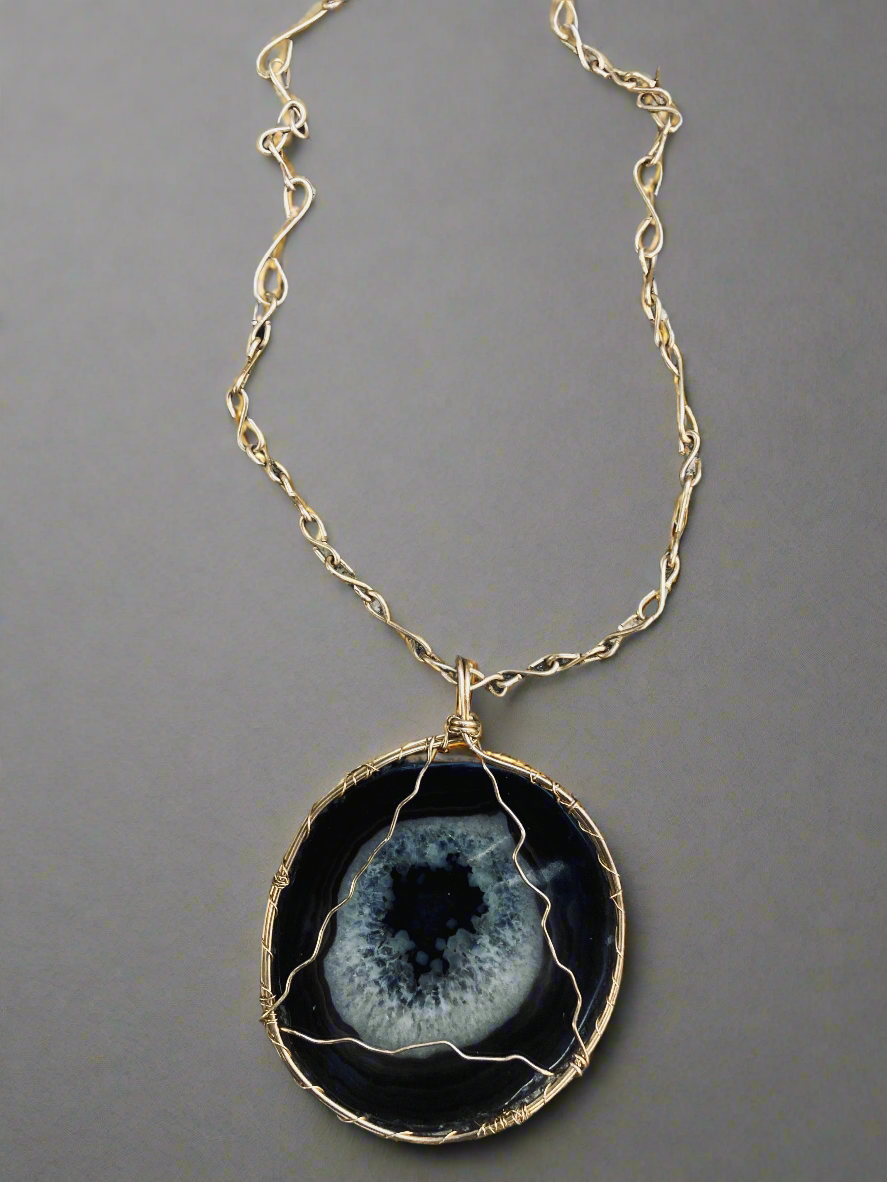 iamevibez & Yvng Gahd Agate Slice Pyramid Necklace