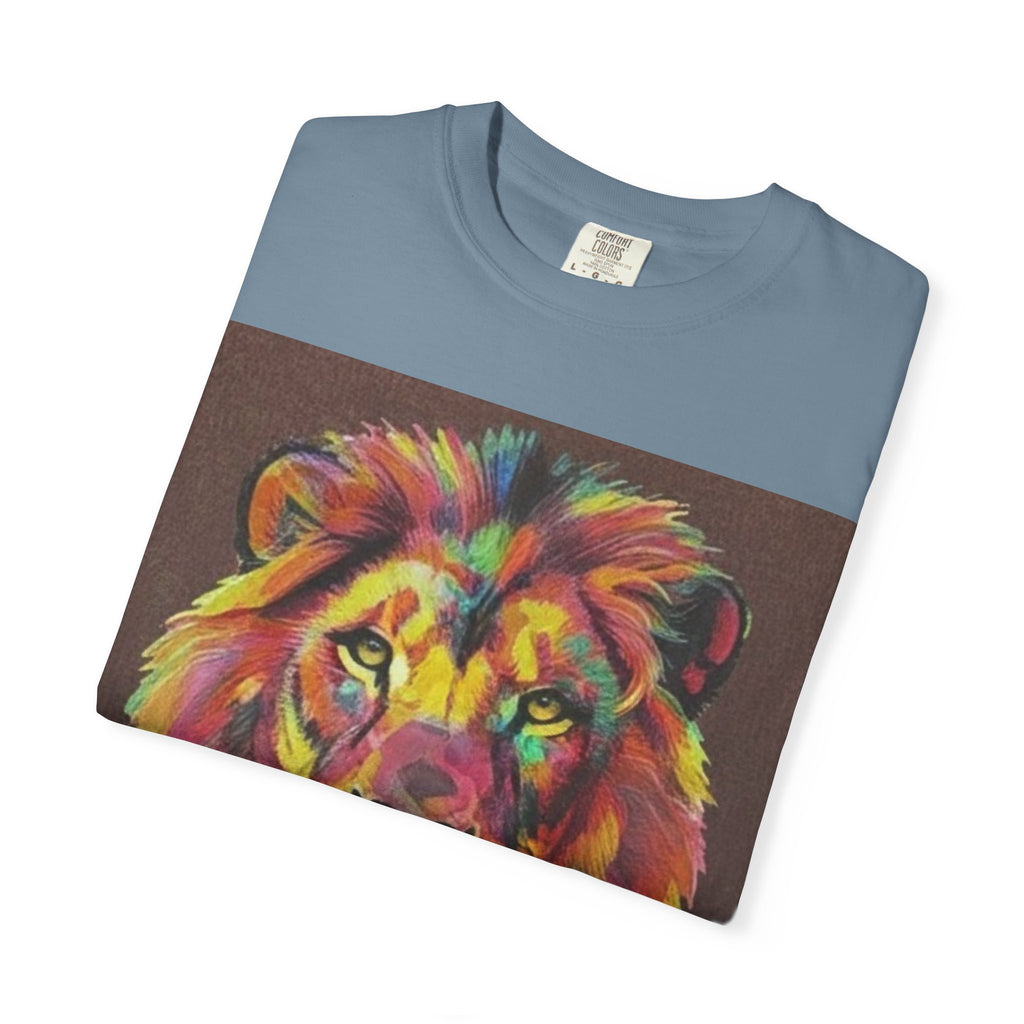 Wild Life Lion Portrait T-Shirt — Colorful Retro Primate Graphic Tee
