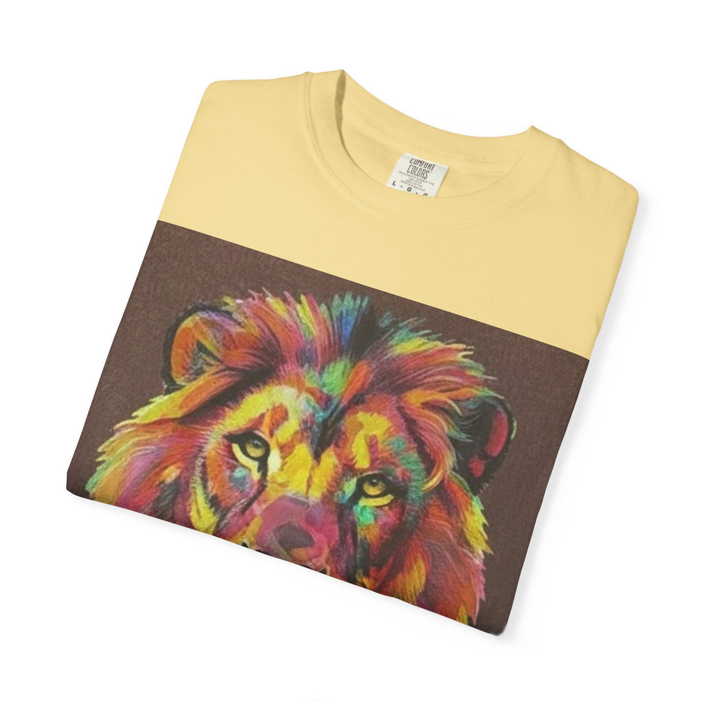Wild Life Lion Portrait T-Shirt — Colorful Retro Primate Graphic Tee