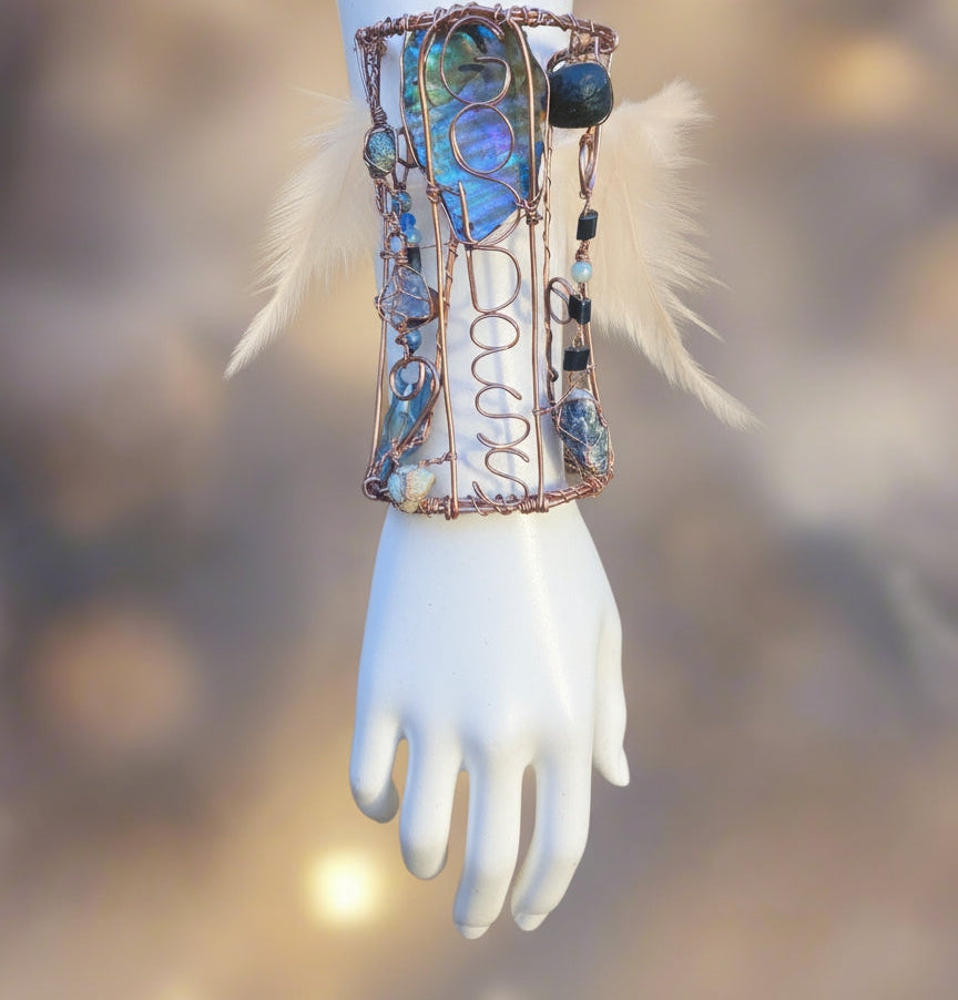Goddess Arm Cuff